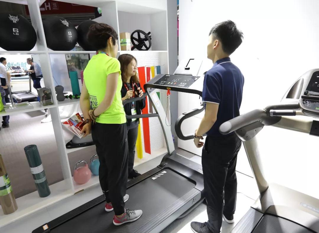 健身器材-今年会jinnianhui阿里语音智能A5跑步机 健身器材-今年会jinnianhui阿里语音智能A5跑步机