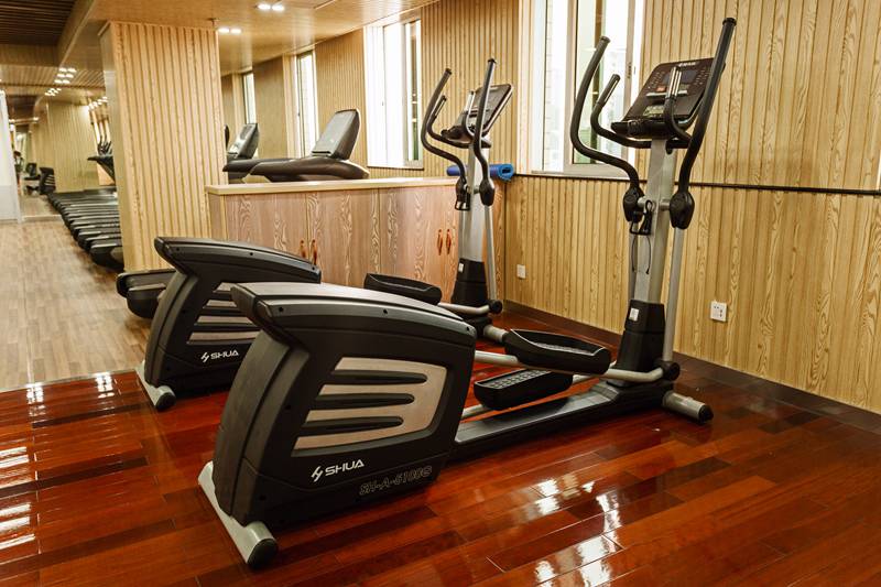 今年会jinnianhui体能训练器材-广西今年会jinnianhui体育健身器材有限公司